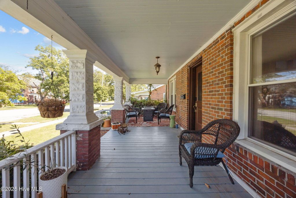 Photo of 1519 Rhem Avenue, New Bern, NC 28560 (MLS # 100535552)
