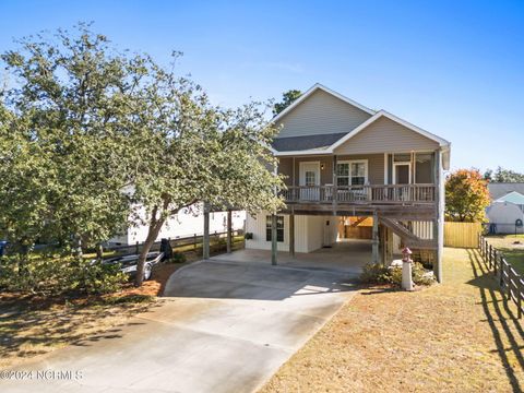 A home in Oak Island