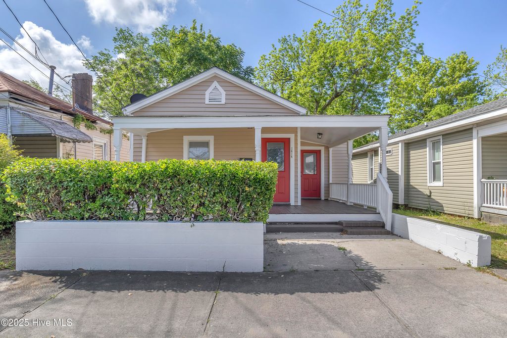 Photo of 1212 Castle Street, Wilmington, NC 28401 (MLS # 100503674)