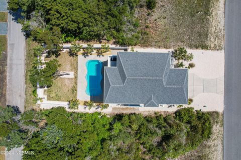 A home in Oak Island