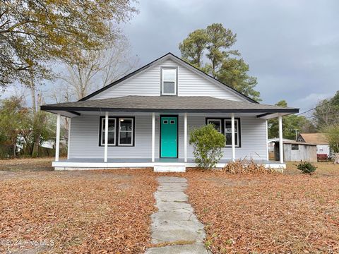 A home in Elizabeth City