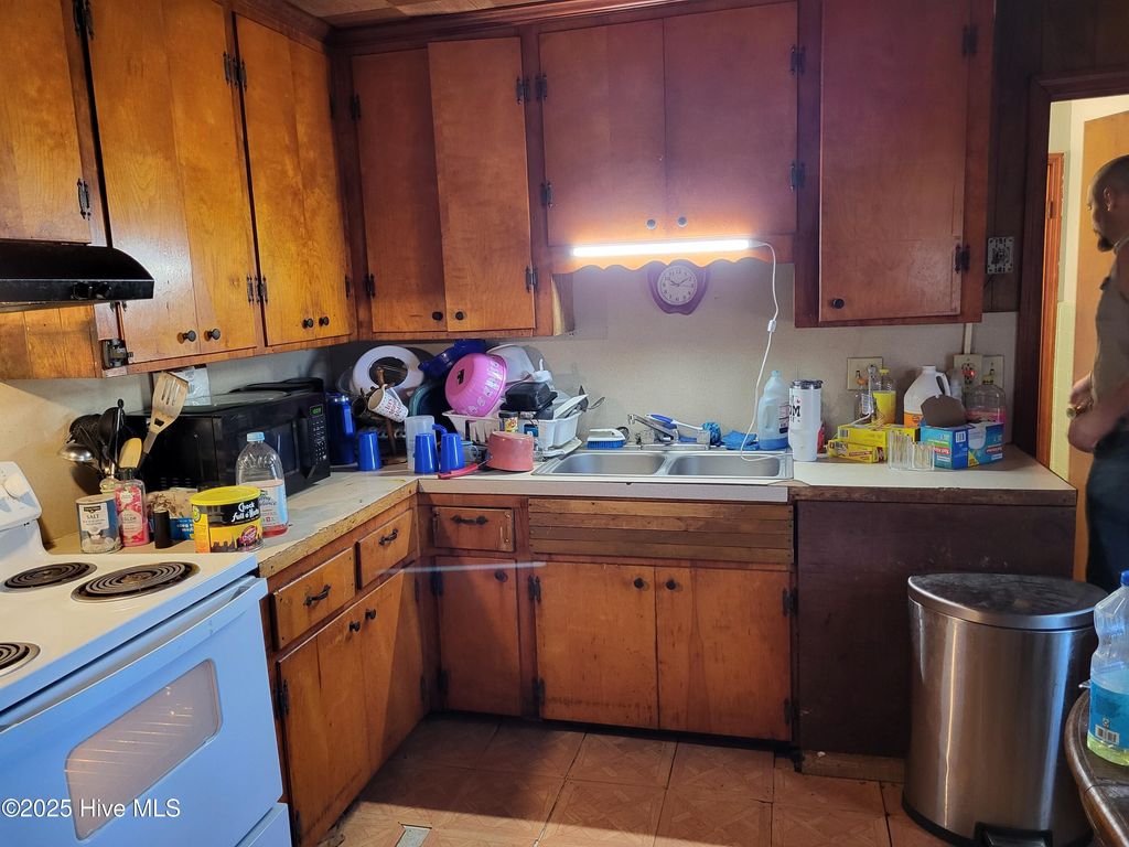 Photo of 260 Pearl Street, Aurora, NC 27806 (MLS # 100543382)