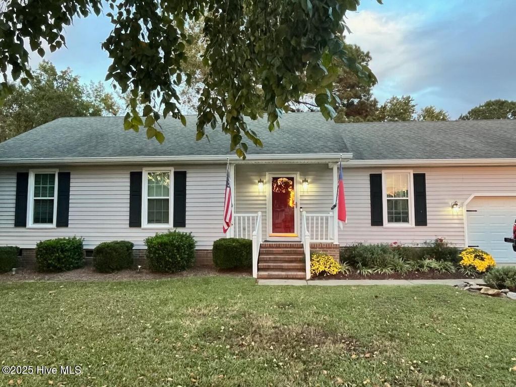 Photo of 408 Perkins Road, Goldsboro, NC 27530 (MLS # 100524255)