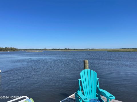 A home in Surf City