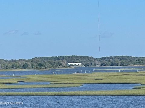 A home in Surf City