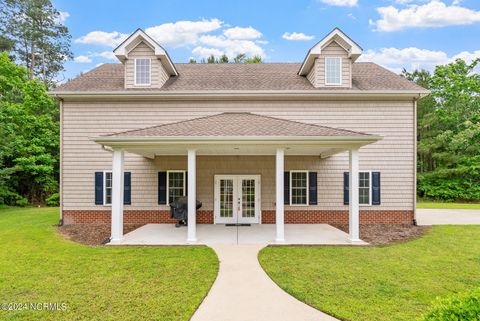 A home in Elizabeth City