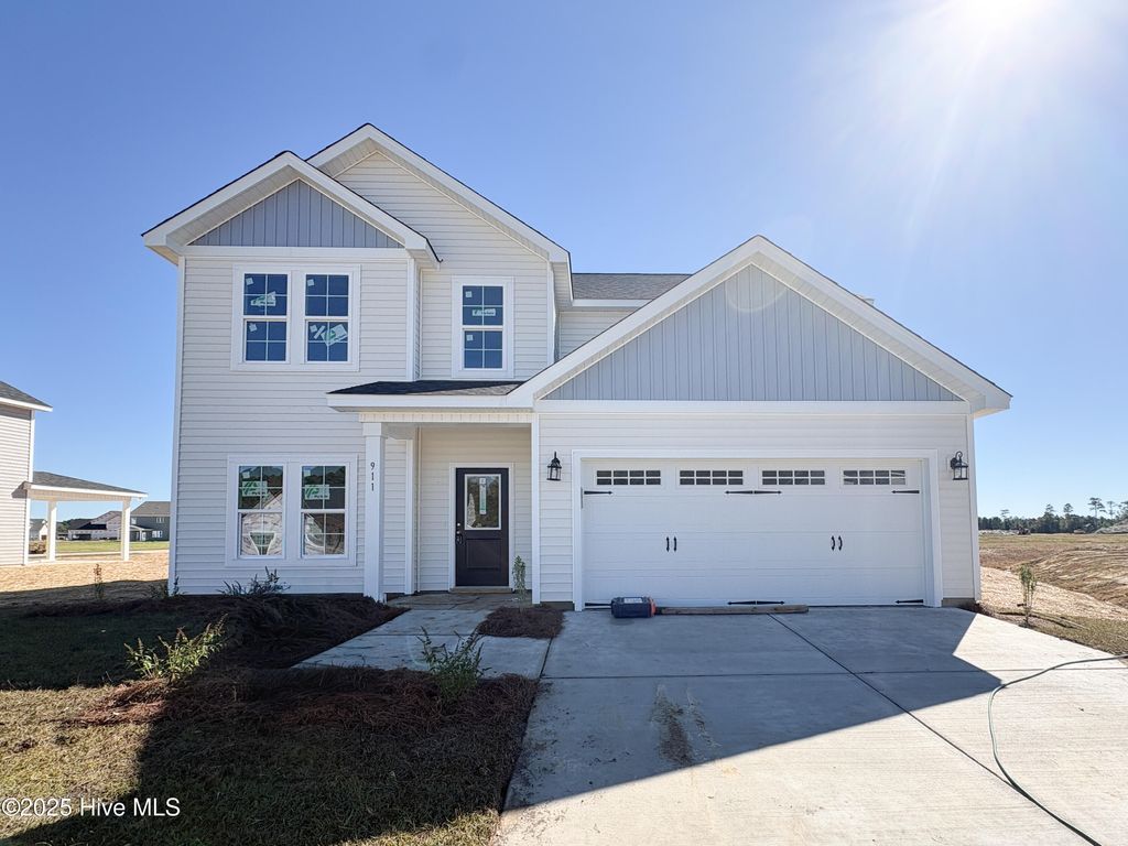 Photo of 911 Wild Azalea Way, Hubert, NC 28539 (MLS # 100516186)