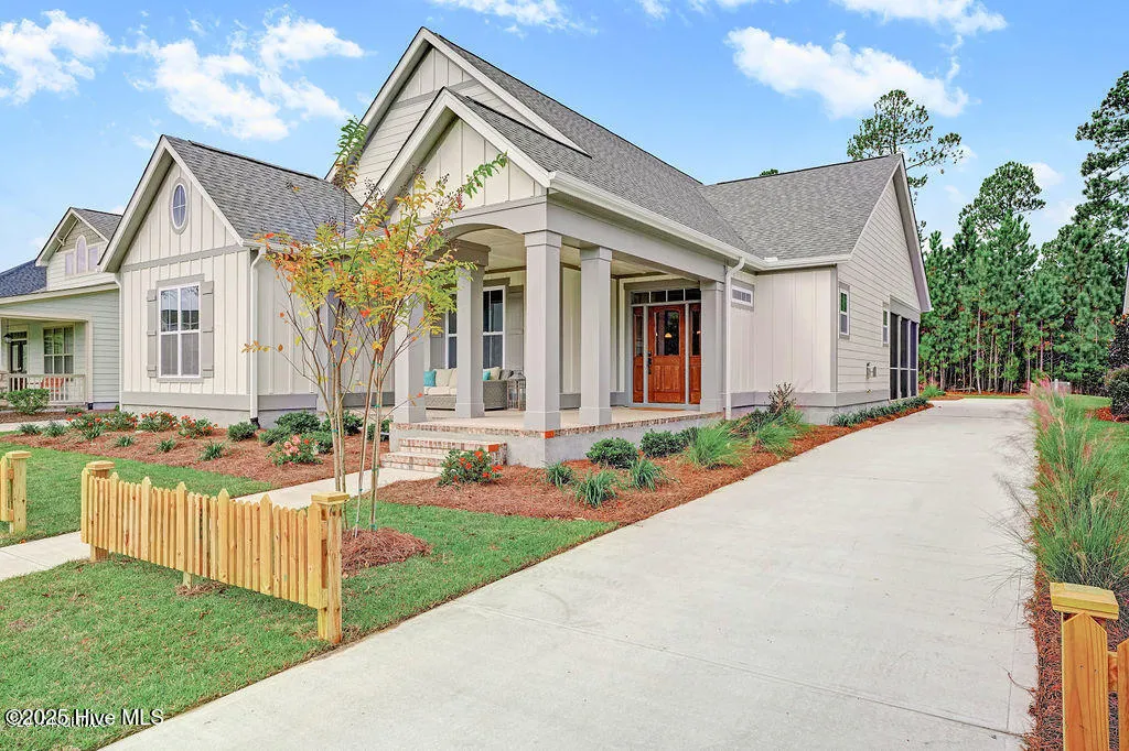 Leland, North Carolina 28451, United States, 3 Bedrooms Bedrooms, ,3 BathroomsBathrooms,Residential,Active,84596