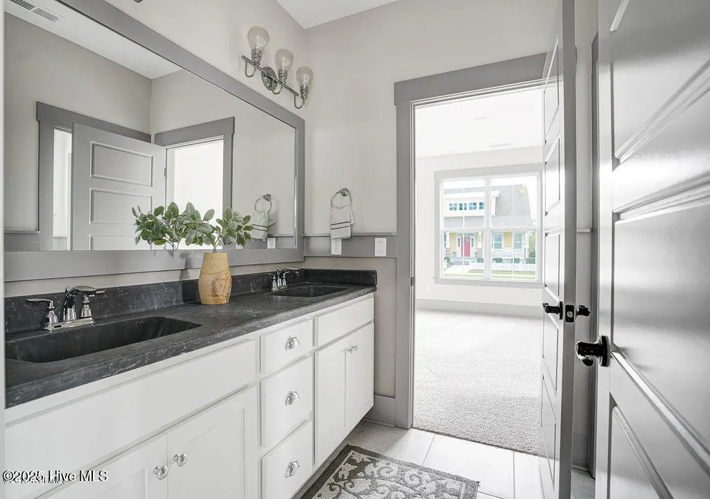 Leland, North Carolina 28451, United States, 3 Bedrooms Bedrooms, ,3 BathroomsBathrooms,Residential,Active,84596