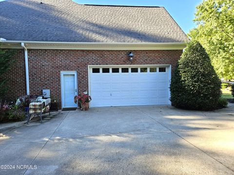 A home in Winterville