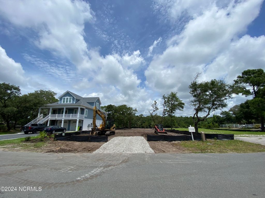 Photo for 2 E Yacht Drive, Oak Island, NC 28465 (MLS # 100428824)
