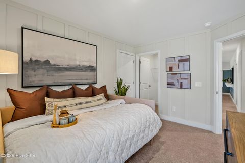 Tiny photo for 101 Harvest Meadow Crossing, Jacksonville, NC 28546 (MLS # 100535956)