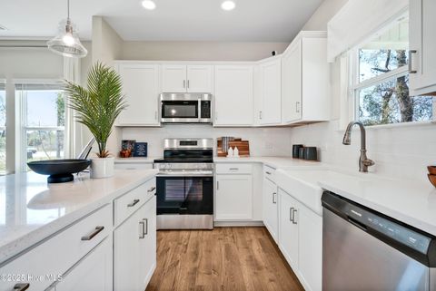 Tiny photo for 101 Harvest Meadow Crossing, Jacksonville, NC 28546 (MLS # 100535956)