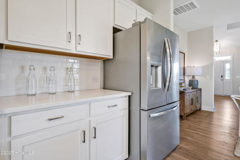 Tiny photo for 101 Harvest Meadow Crossing, Jacksonville, NC 28546 (MLS # 100535956)