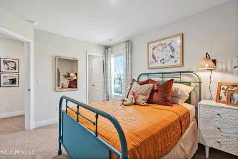 Tiny photo for 101 Harvest Meadow Crossing, Jacksonville, NC 28546 (MLS # 100535956)