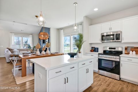 Tiny photo for 101 Harvest Meadow Crossing, Jacksonville, NC 28546 (MLS # 100535956)