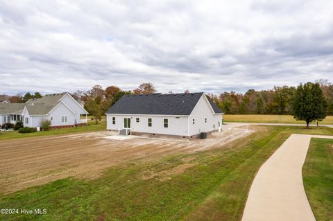 A home in Elizabeth City