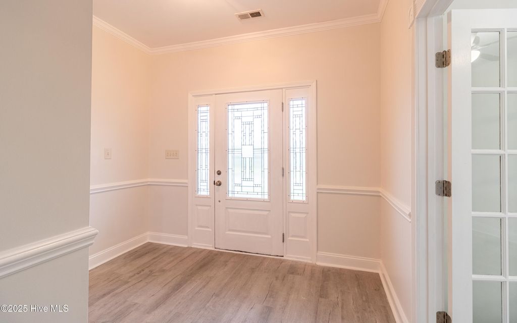 Photo of 116 Lafitte Drive, Hubert, NC 28539 (MLS # 100536848)