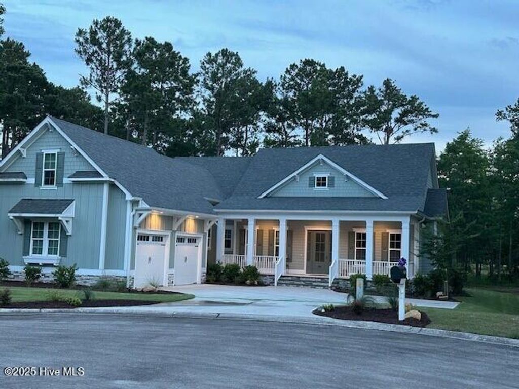 Photo of 469 Woodbury Court SE, Bolivia, NC 28422 (MLS # 100526837)