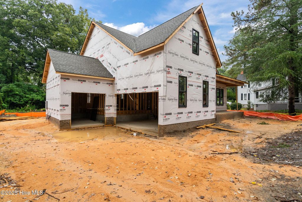 Photo of 245 W Connecticut Avenue, Southern Pines, NC 28387 (MLS # 100533709)