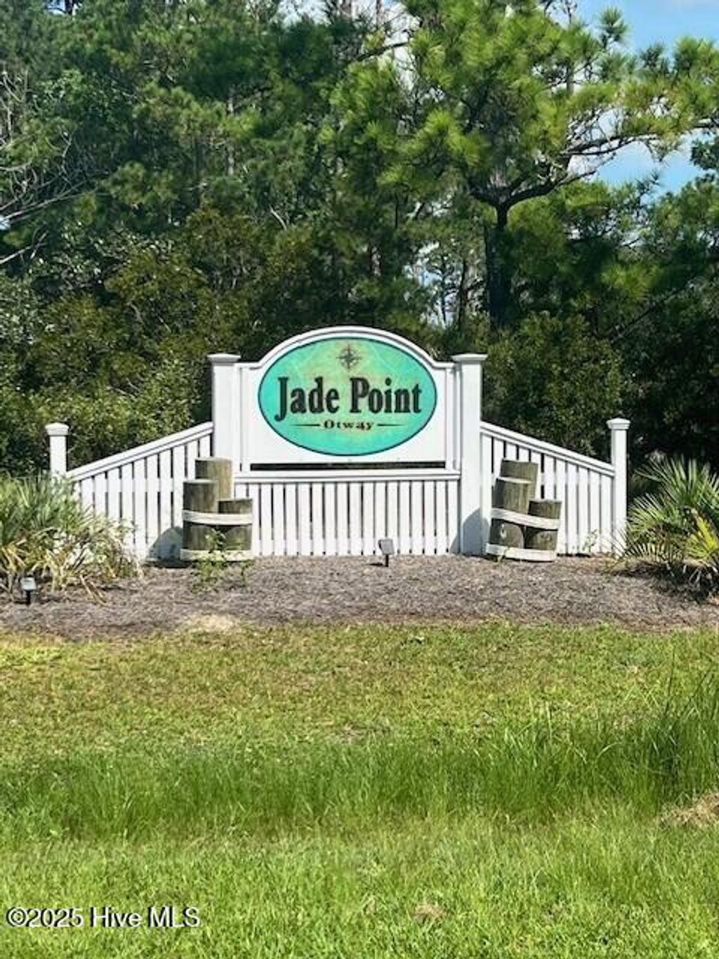 Photo of 102 Jade Street, Beaufort, NC 28516 (MLS # 100520207)