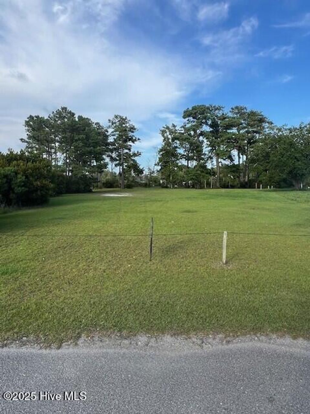 Photo of 102 Jade Street, Beaufort, NC 28516 (MLS # 100520207)