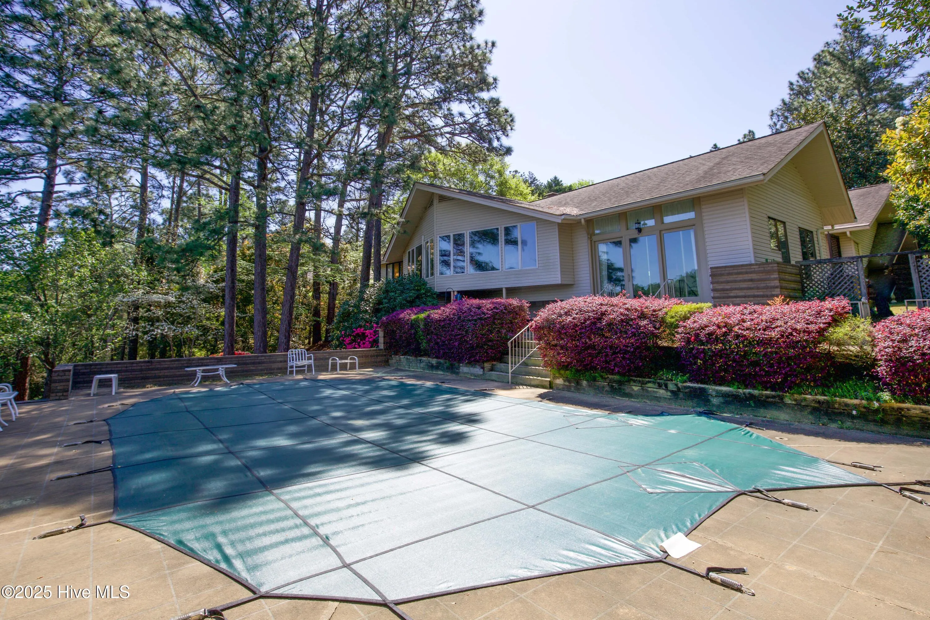 West End, North Carolina 27376, United States, 3 Bedrooms Bedrooms, ,3 BathroomsBathrooms,Residential,Active,110737