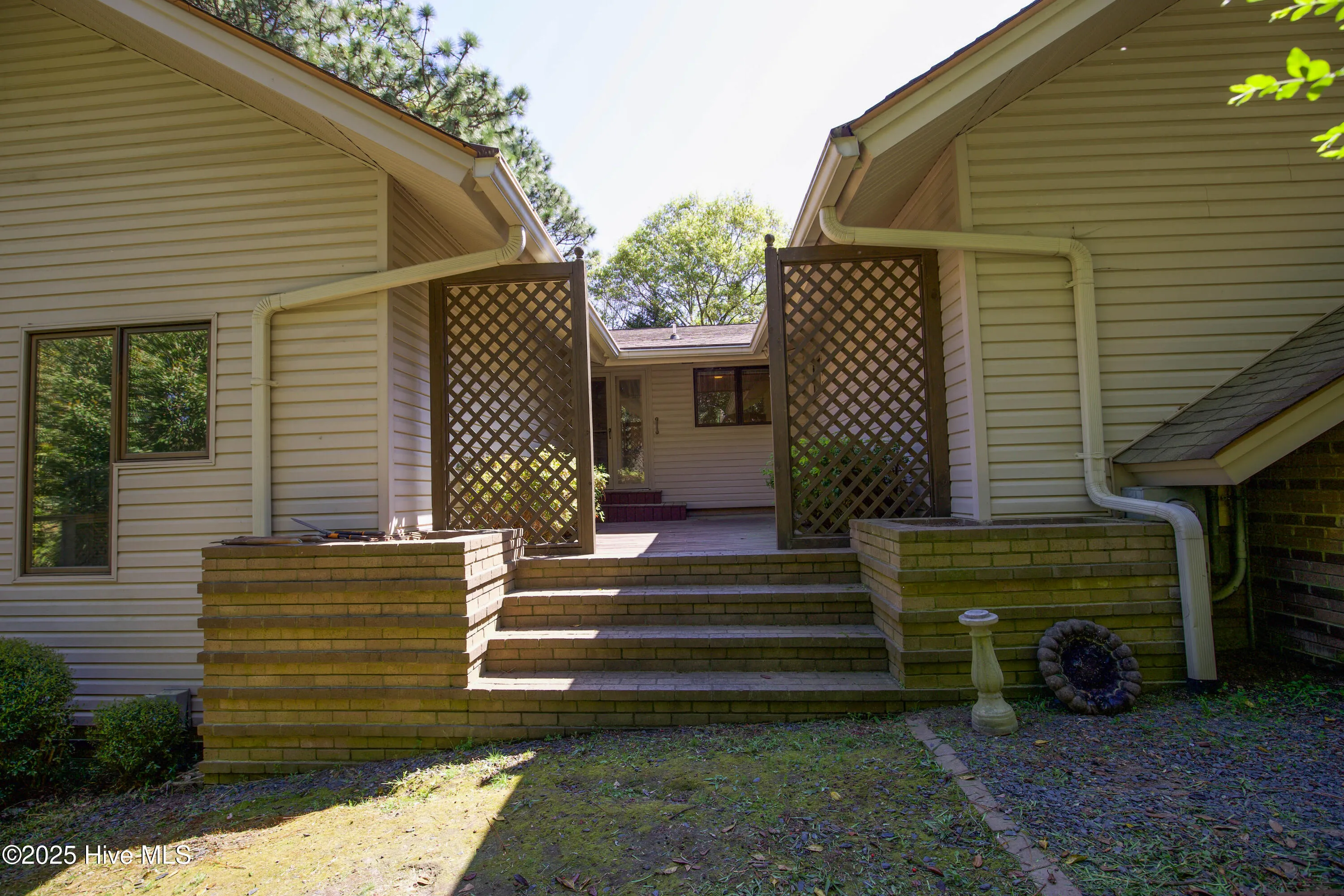 West End, North Carolina 27376, United States, 3 Bedrooms Bedrooms, ,3 BathroomsBathrooms,Residential,Active,110737