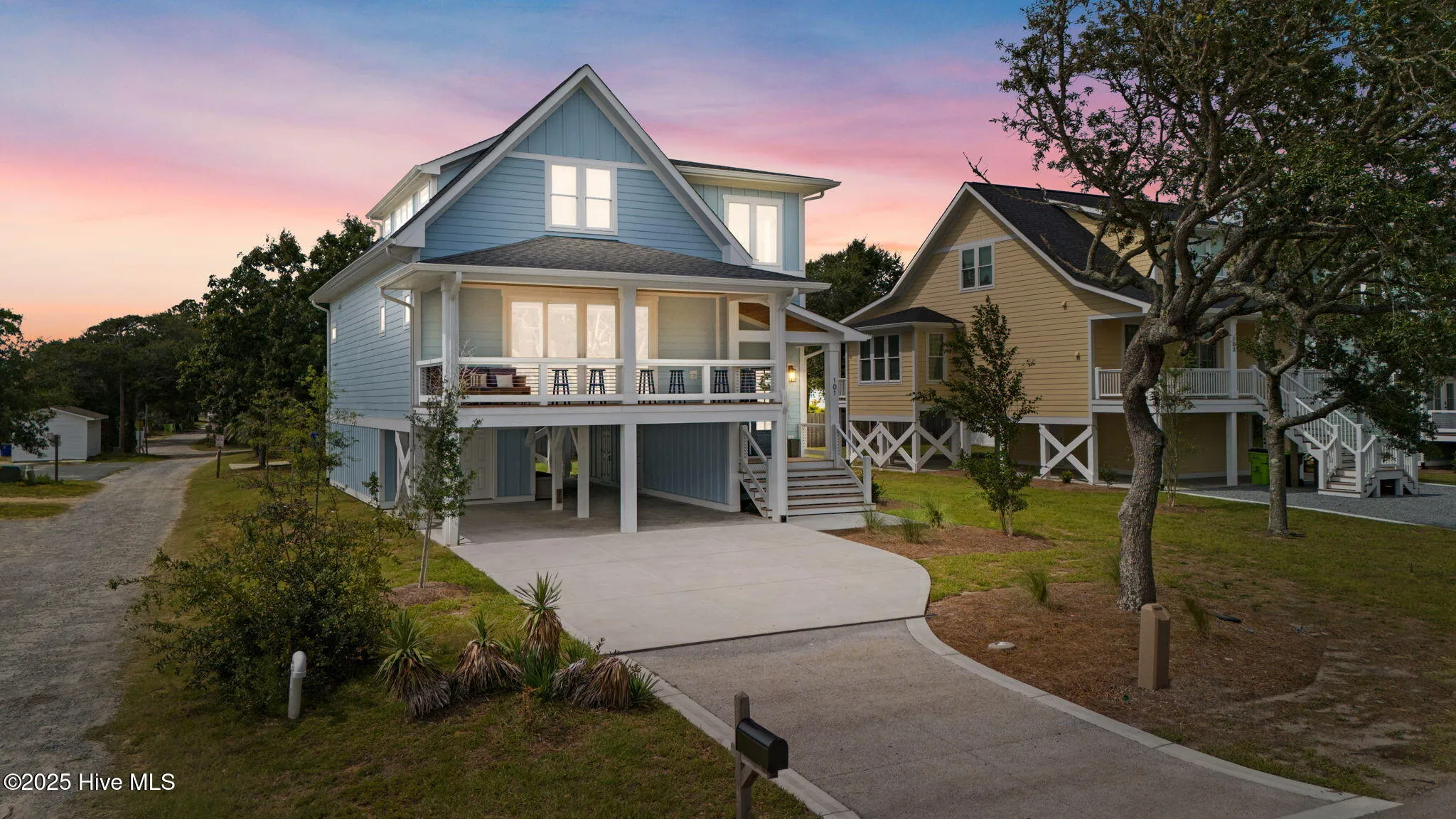 Oak Island, North Carolina 28465, United States, 4 Bedrooms Bedrooms, ,4 BathroomsBathrooms,Residential,Active,210913