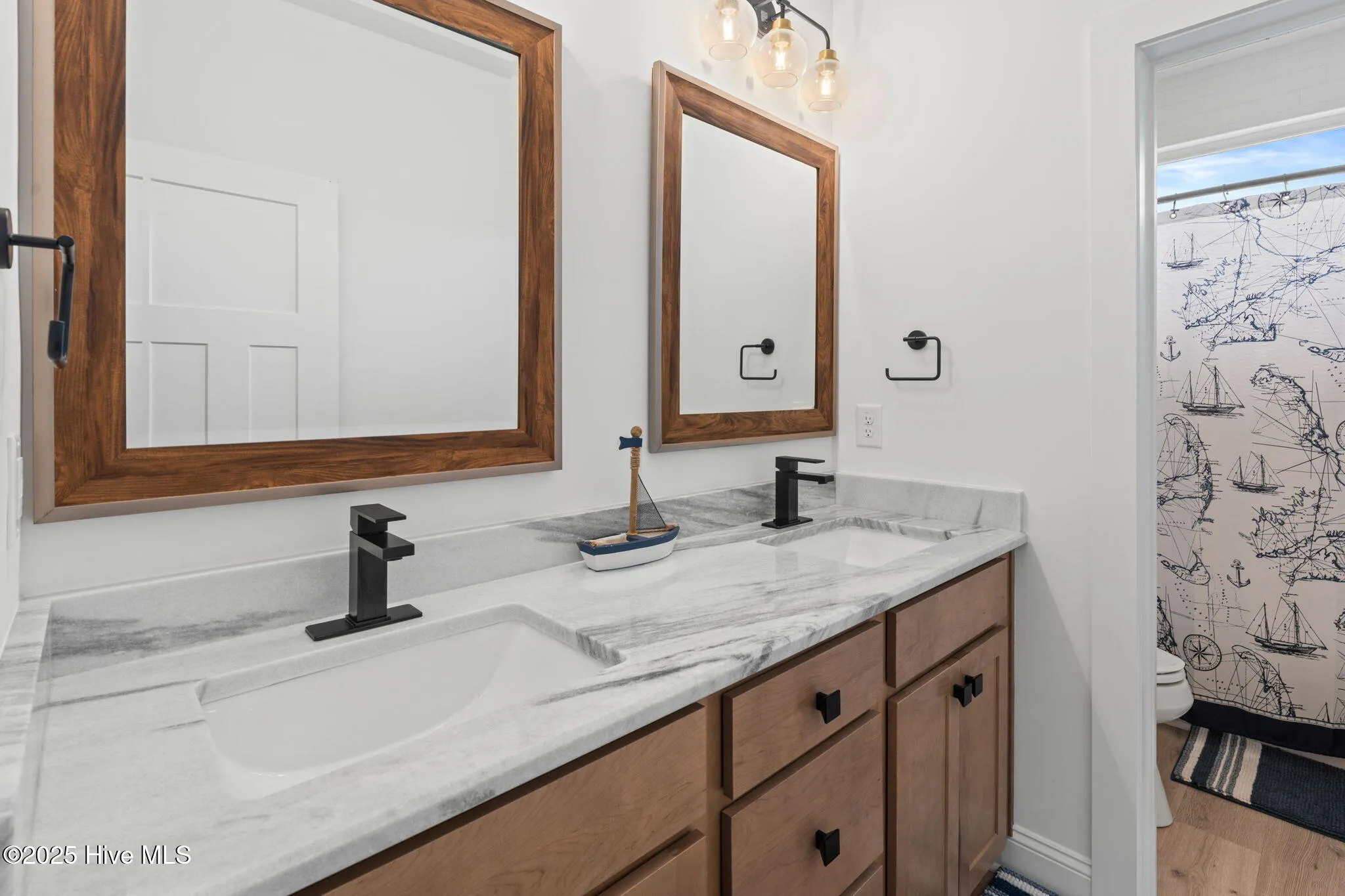 Oak Island, North Carolina 28465, United States, 4 Bedrooms Bedrooms, ,4 BathroomsBathrooms,Residential,Active,210913