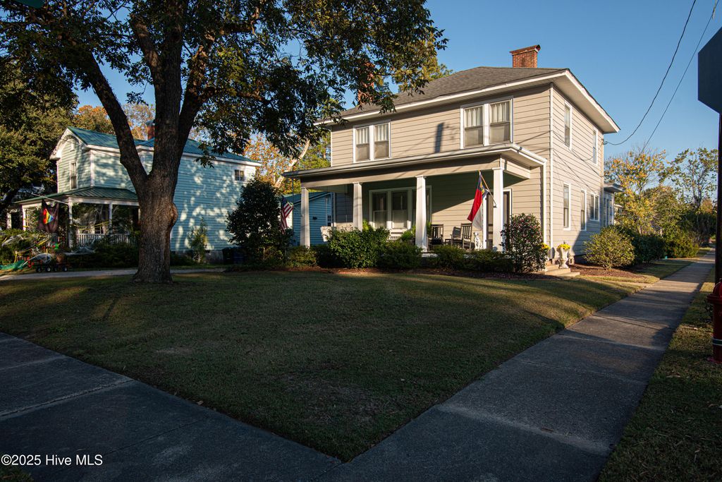 Photo of 1101 N Market Street, Washington, NC 27889 (MLS # 100540069)