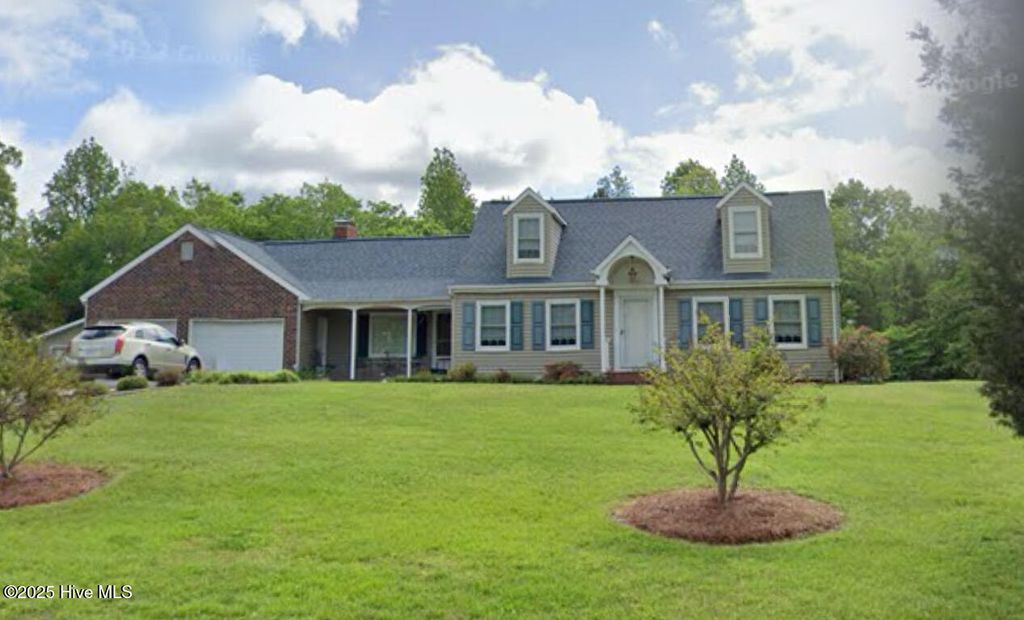 Photo of 5168 Brook Circle, High Point, NC 27263 (MLS # 100539015)