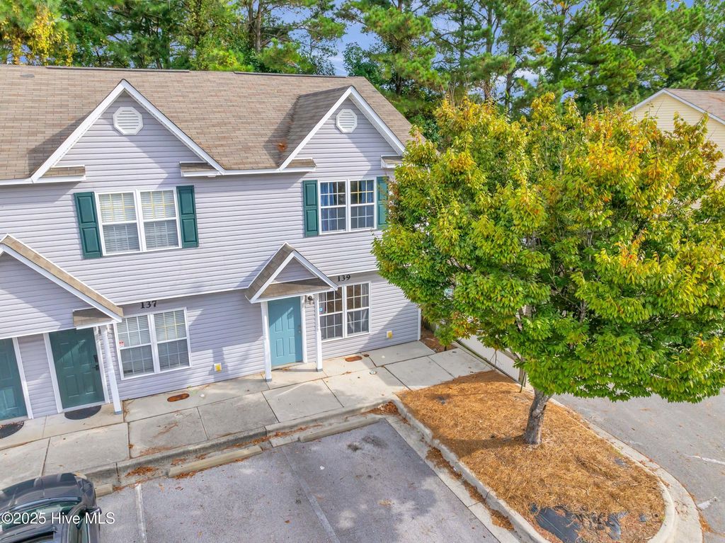Photo of 139 Cornerstone Place, Jacksonville, NC 28546 (MLS # 100536338)