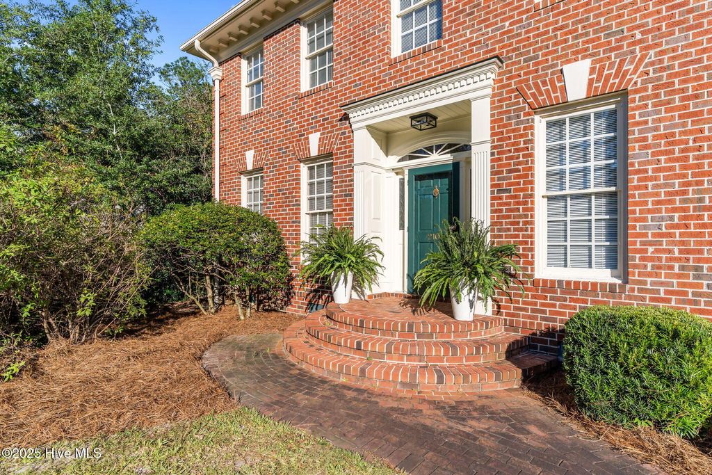 Photo of 2107 S Churchill Drive, Wilmington, NC 28403 (MLS # 100537432)