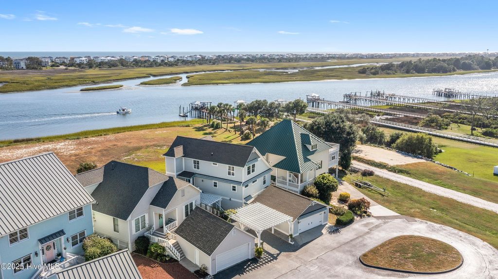 Photo of 1957 Stone Ballast Way SW, Ocean Isle Beach, NC 28469 (MLS # 100533338)