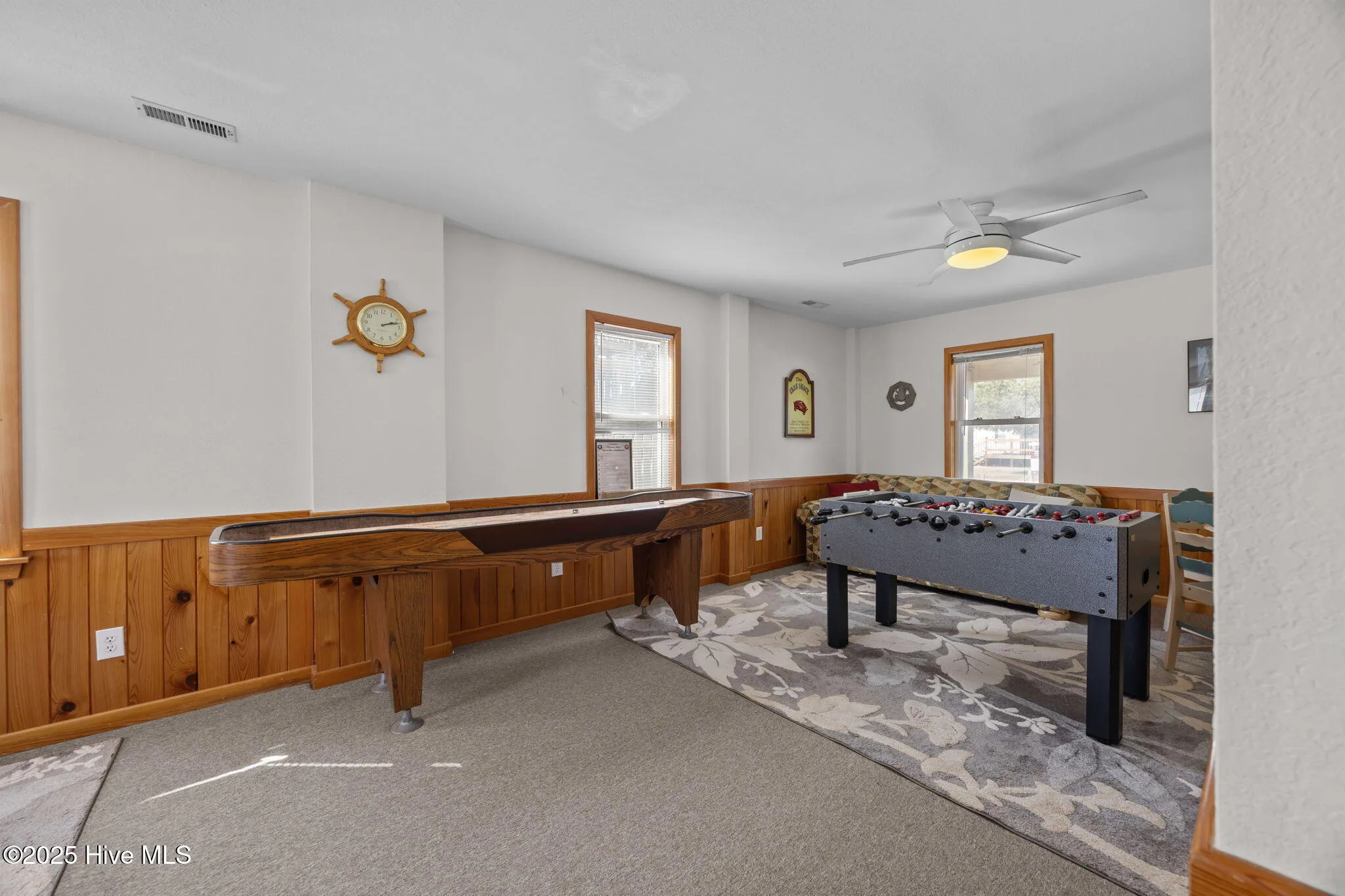 Kill Devil Hills, North Carolina 27948, United States, 4 Bedrooms Bedrooms, ,4 BathroomsBathrooms,Residential,Active,233264