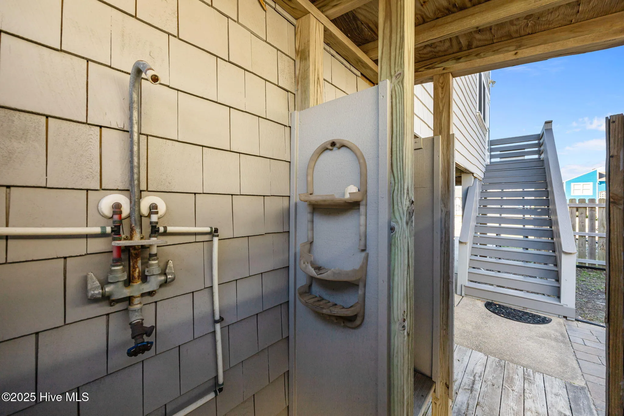 Kill Devil Hills, North Carolina 27948, United States, 4 Bedrooms Bedrooms, ,4 BathroomsBathrooms,Residential,Active,233264