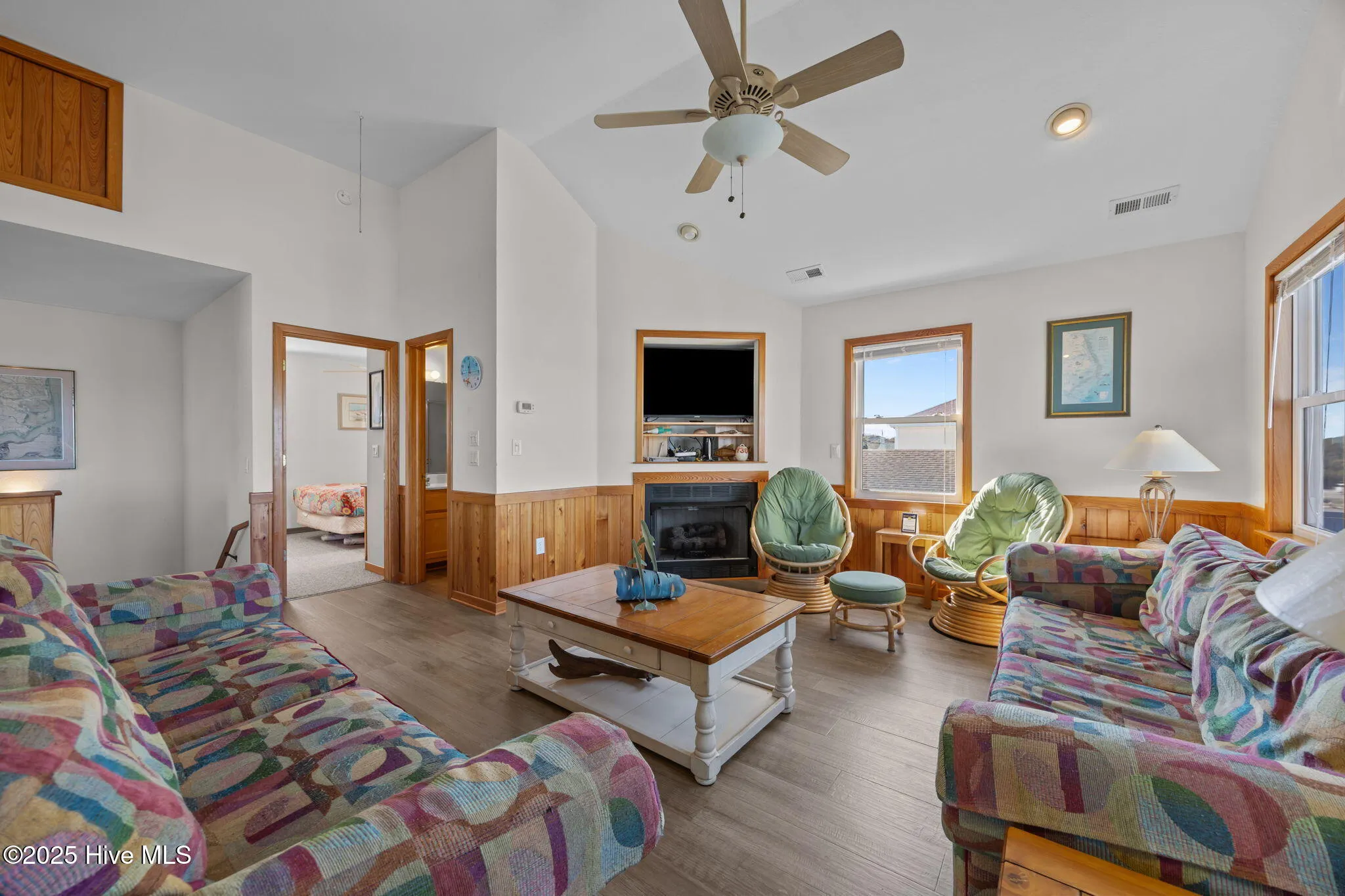 Kill Devil Hills, North Carolina 27948, United States, 4 Bedrooms Bedrooms, ,4 BathroomsBathrooms,Residential,Active,233264