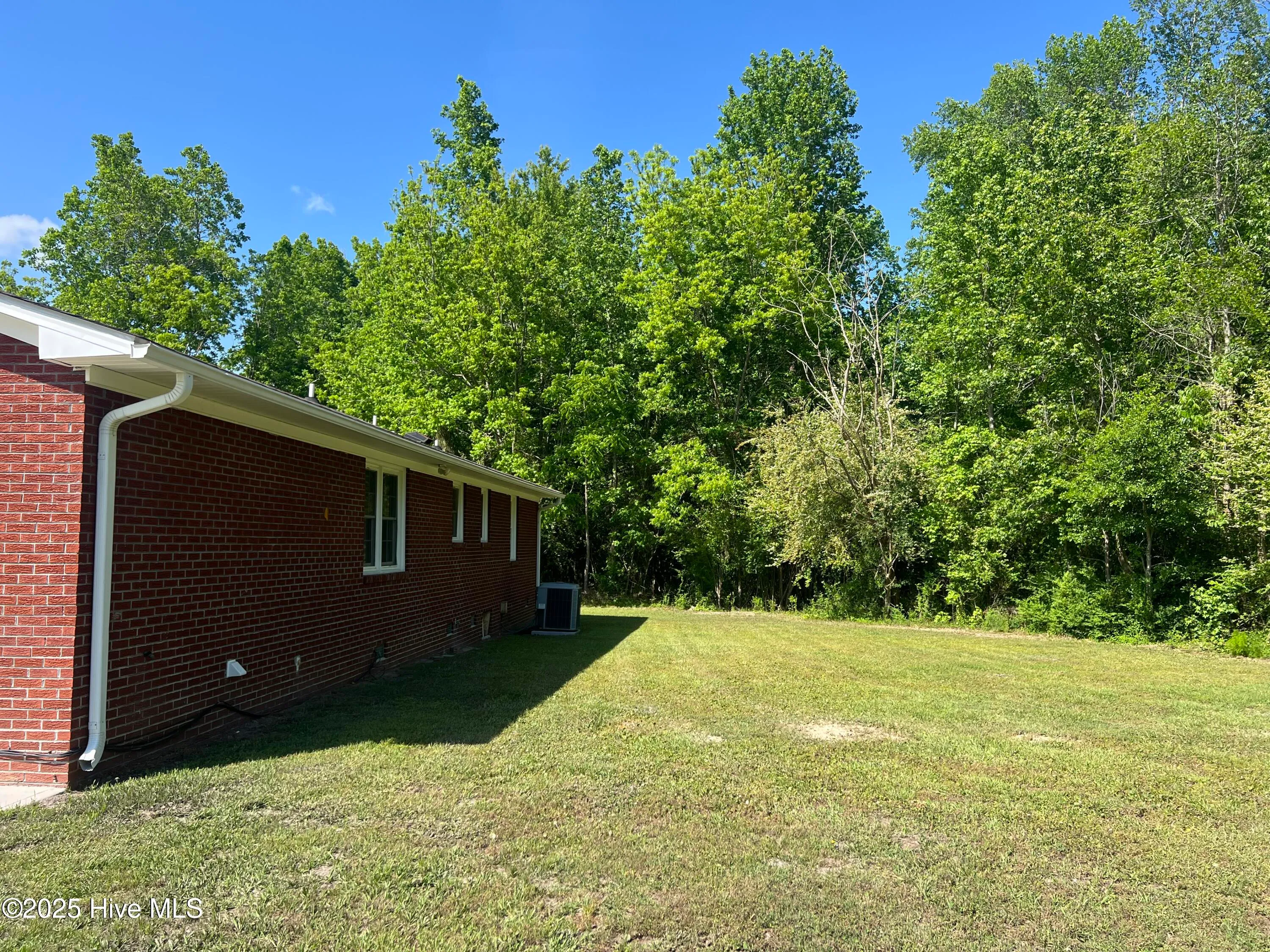 Jacksonville, North Carolina 28540, United States, 3 Bedrooms Bedrooms, ,2 BathroomsBathrooms,Residential,Active,103032