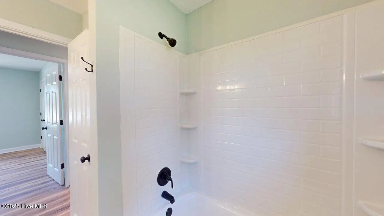 Jacksonville, North Carolina 28540, United States, 3 Bedrooms Bedrooms, ,2 BathroomsBathrooms,Residential,Active,103032