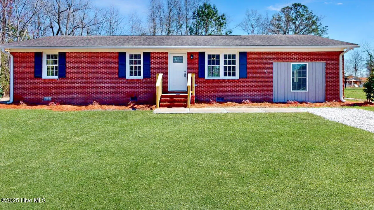 Jacksonville, North Carolina 28540, United States, 3 Bedrooms Bedrooms, ,2 BathroomsBathrooms,Residential,Active,103032