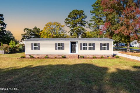 A home in Elizabeth City