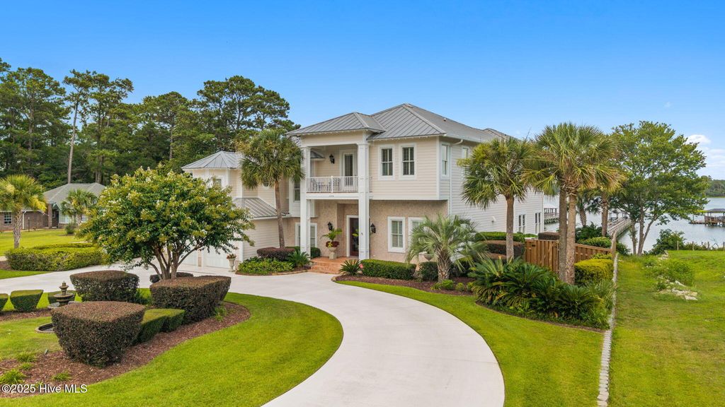 Photo of 1224 Riverbend Drive SW, Shallotte, NC 28470 (MLS # 100478585)
