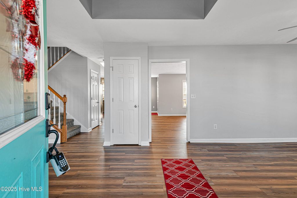 Photo of 200 Honey Court E, Jacksonville, NC 28540 (MLS # 100543275)