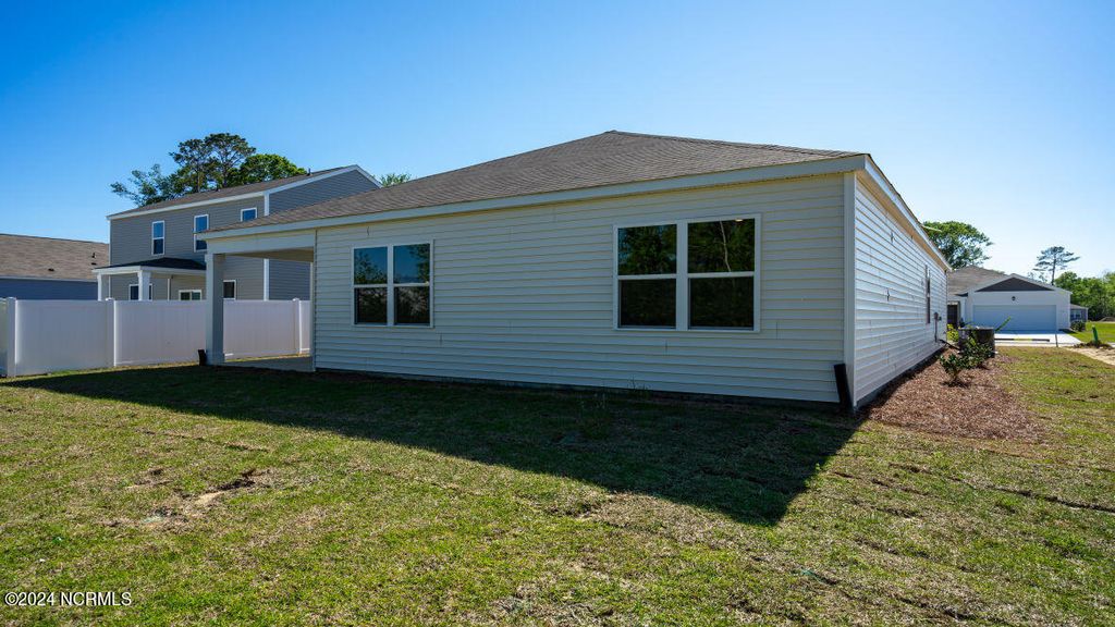 Photo of 177 Ashworth Drive, Tabor City, NC 28463 (MLS # 100504371)