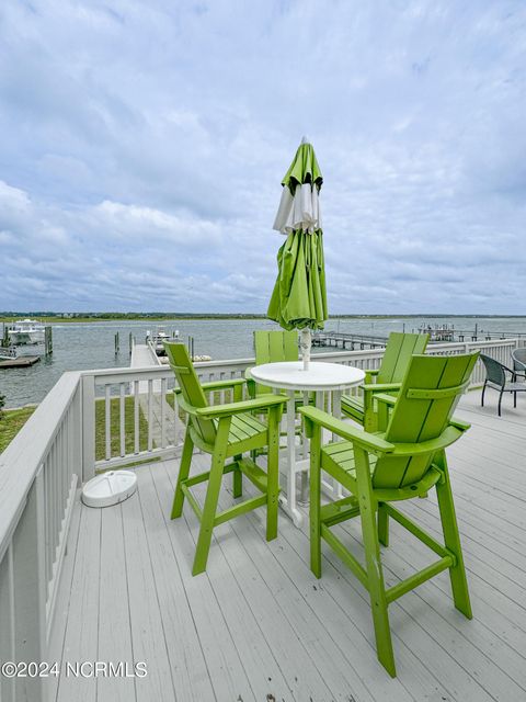 A home in Topsail Beach