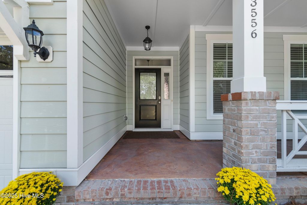 Photo of 3556 Holly Oak Chase, Southport, NC 28461 (MLS # 100534915)