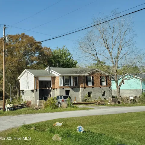 114 Graham Road, Newport, NC 28570 - #: 100508211