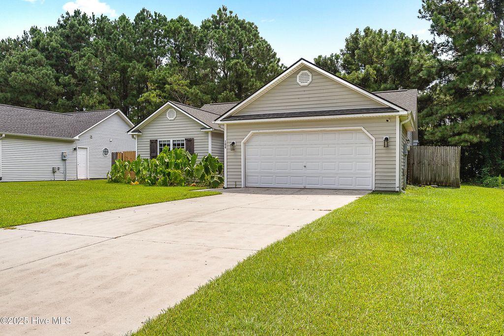 Photo of 104 Sycamore Drive, Jacksonville, NC 28546 (MLS # 100525457)