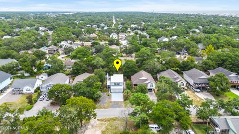 A home in Oak Island